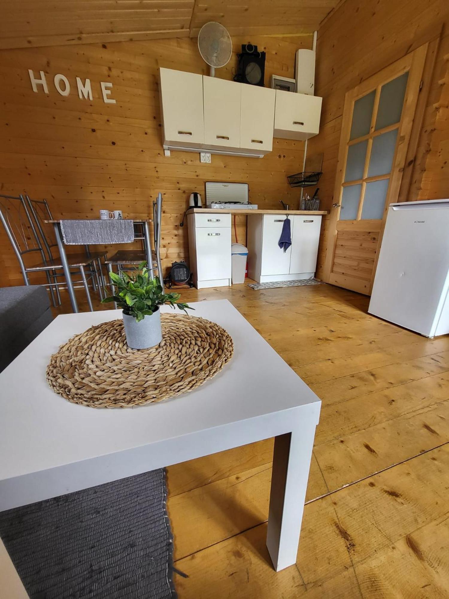 Apartamento Lesnisko Niegowa Exterior foto